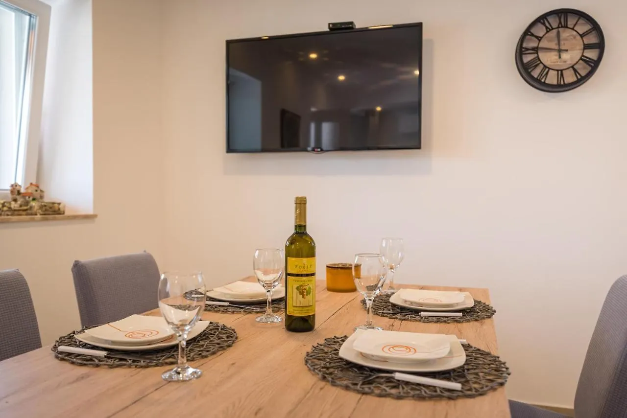 Holiday Home Figurica Novigrad  Croatia